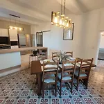 Authentique Mas Provencal Avec Son Grand Parc